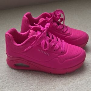 Skechers Fuchsia Sport Sneakers
